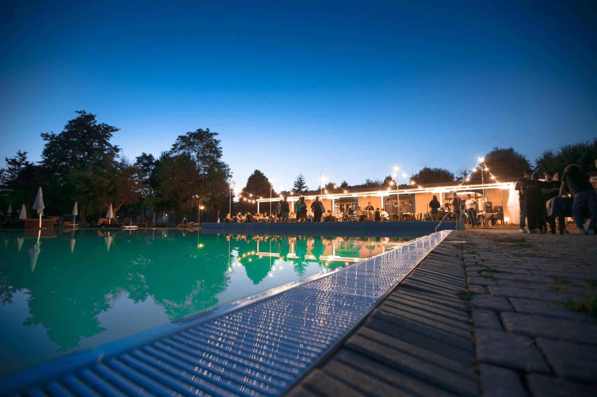 Centro Vacanze - Garden River Altidona Exterior photo